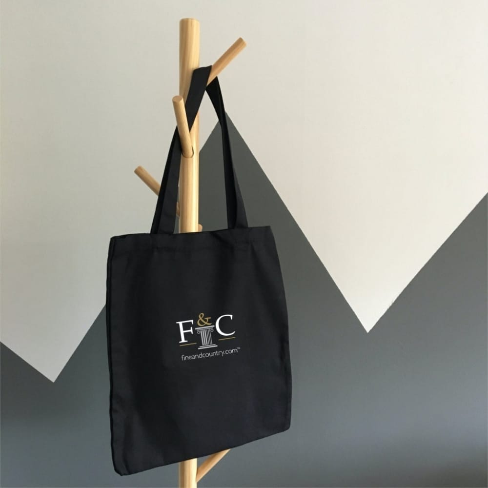 Fine & Country employee starter pack - Small