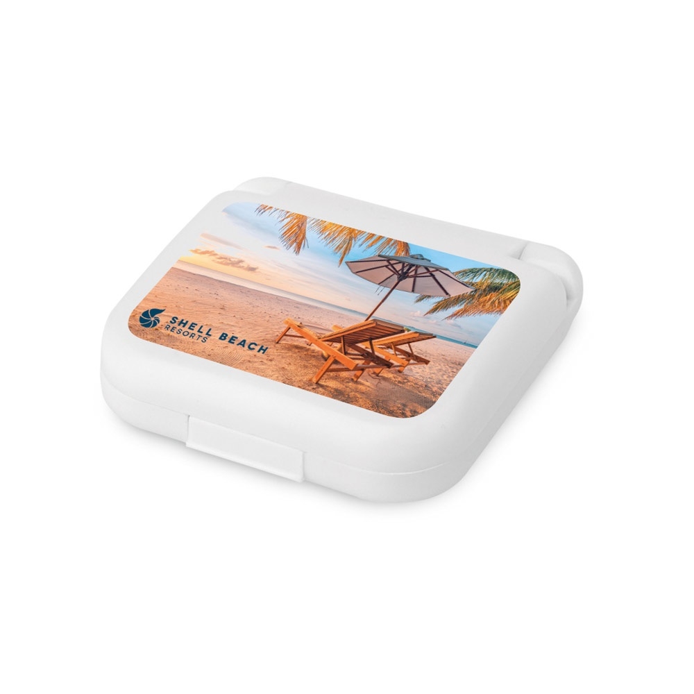 BILBO. Travel sewing kit